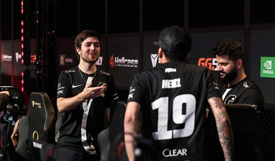 国服桑启最佳出装与铭文解析，避免圣杯误区